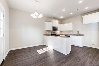 845 Baker St NW in Gravette, AR - Building Photo - Building Photo