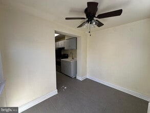 224 Long Ln in Upper Darby Township, PA - Building Photo - Building Photo