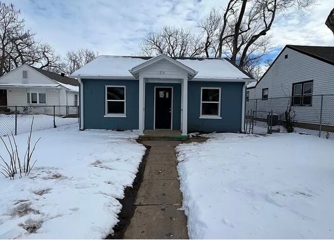 property at 1214 N 10th St