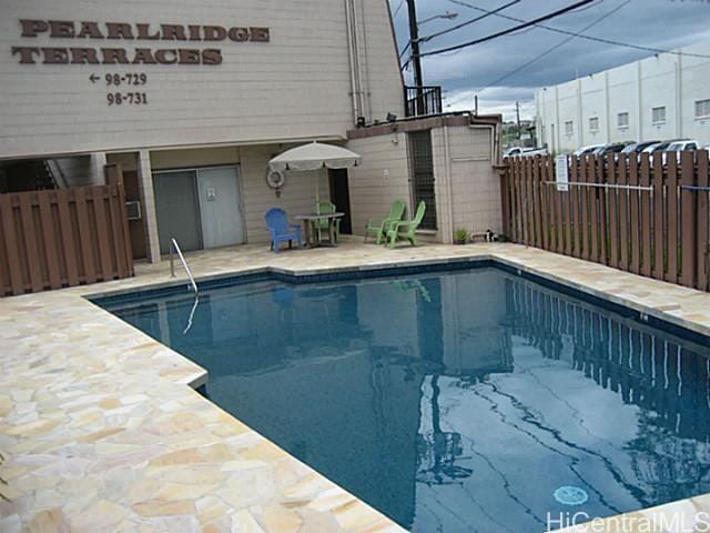 property at 98-729-729 Moanalua Loop