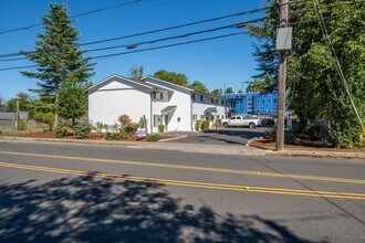 Rosina Apartments in Beaverton, OR - Building Photo - Building Photo