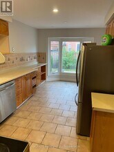 6419 Longspur Rd in Mississauga, ON - Building Photo - Building Photo