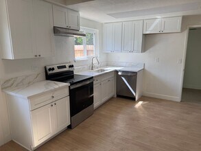 7334-7336 Gigi Pl in Sacramento, CA - Building Photo - Building Photo