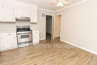 310 Cleveland St in Ringgold, GA - Building Photo - Building Photo
