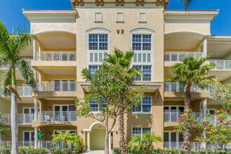 Riverwalk Pointe in Jupiter, FL - Building Photo - Building Photo