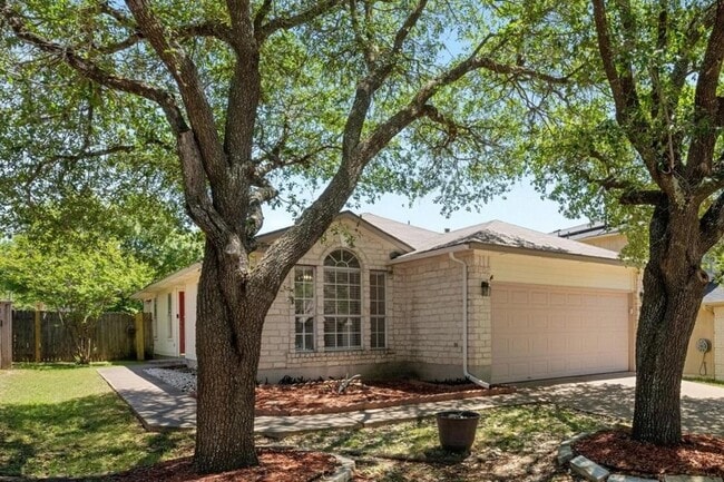17505 Bishopsgate Dr in Pflugerville, TX - Building Photo - Building Photo