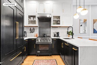 84 Sterling Pl in Brooklyn, NY - Building Photo - Building Photo