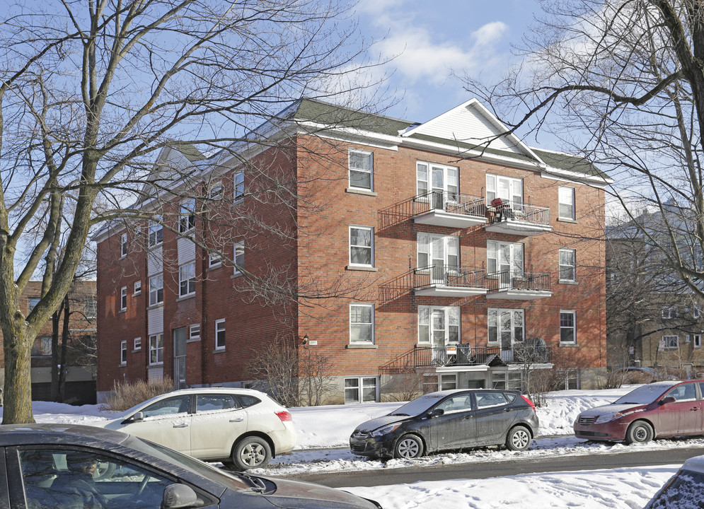 3092 Linton in Montréal, QC - Building Photo