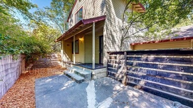 1417 Mission Blvd in Santa Rosa, CA - Building Photo - Building Photo