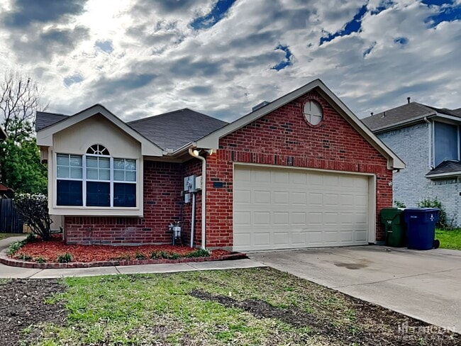 property at 5208 Wolverton Ct