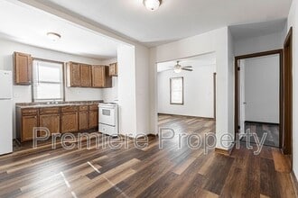 2419 S Vermont Ave in Independence, MO - Building Photo - Building Photo