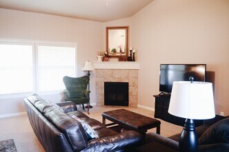 3569 S Pompei Ave in Meridian, ID - Foto de edificio - Building Photo