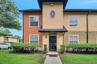 6005 Westgate Dr in Orlando, FL - Building Photo