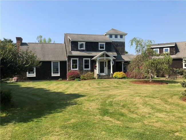 property at 15 Seabreeze Ter