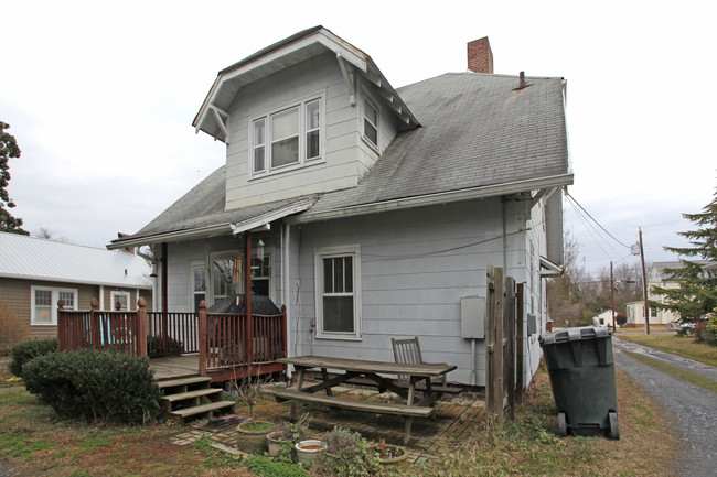 625 Sunset Ave in Asheboro, NC - Building Photo - Building Photo