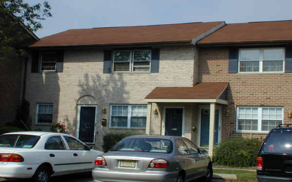 Medford Mills Condos(por) in Medford, NJ - Building Photo