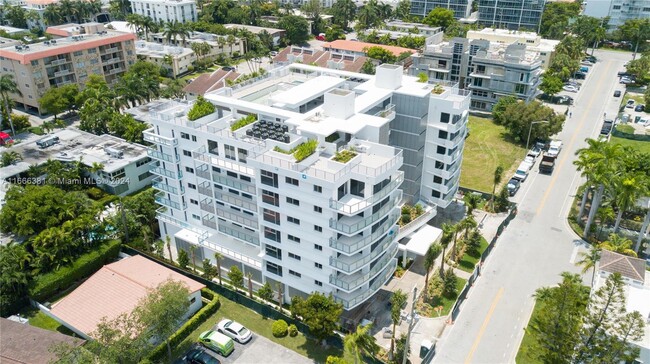 1100 100th St, Unit 805 in Bay Harbor Islands, FL - Building Photo - Building Photo