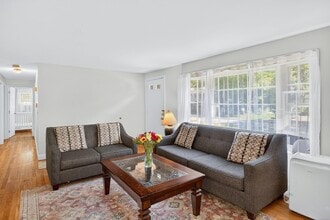 101 Longfellow Dr in Barnstable, MA - Building Photo - Building Photo