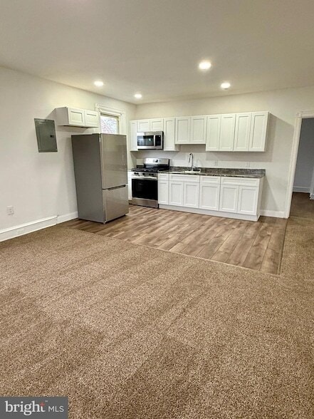 1906 49th St in Pennsauken, NJ - Building Photo