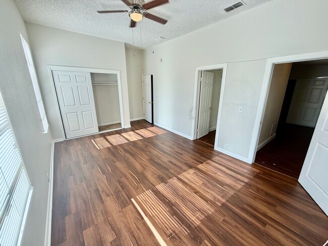 property at 2702 E 19th Ave