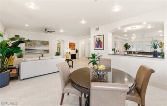 2843 Tiburon Blvd E in Naples, FL - Building Photo - Building Photo