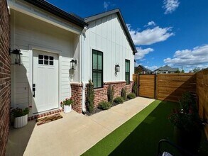 3509 SW Awakening Ave in Bentonville, AR - Building Photo - Building Photo