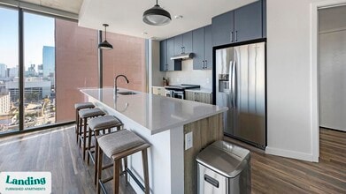 2010 West End Ave, Unit 714 in Nashville, TN - Building Photo - Building Photo