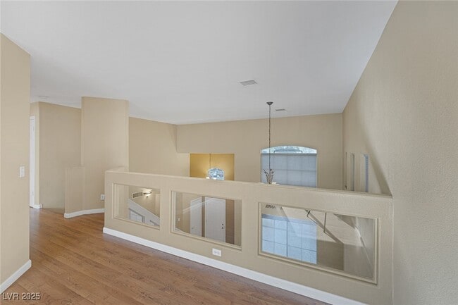 property at 1413 Hometown Ave