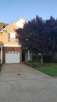 2015 Livingston St in Suffolk, VA - Building Photo