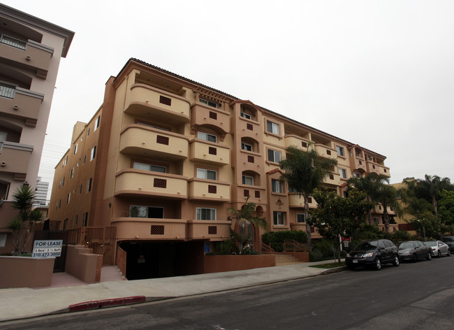 Armacost Chateau in Los Angeles, CA - Foto de edificio - Building Photo