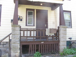 1845 N Humboldt Ave in Milwaukee, WI - Building Photo - Building Photo