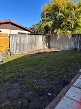 10405 SW 107th Terrace in Miami, FL - Building Photo - Building Photo