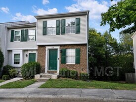 654 Lex Dr in Charlotte, NC - Building Photo
