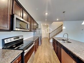 1920 Brook Enclave Trail in Lilburn, GA - Building Photo - Building Photo