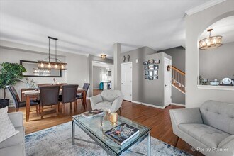 5667 McKenzie Dr in Lake In The Hills, IL - Building Photo - Building Photo