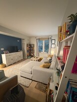 932 Broadway, Unit unit 204 in Chelsea, MA - Building Photo