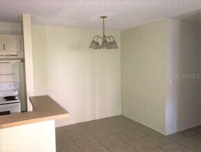 2364 Oak Park Way in Orlando, FL - Building Photo - Building Photo