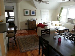 86 Linden St, Unit #3 in New Haven, CT - Building Photo - Building Photo