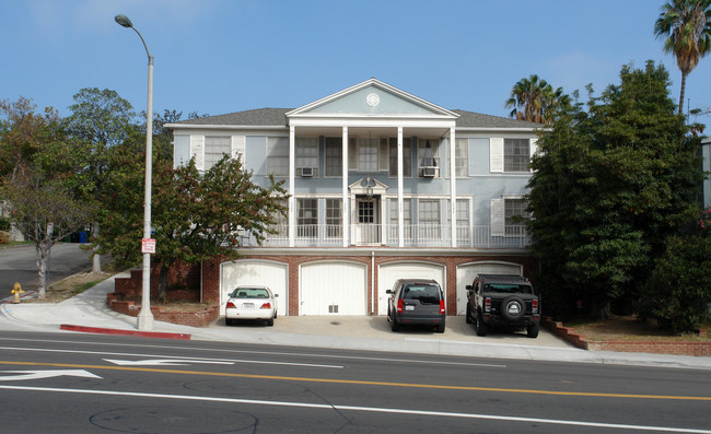 1700 S Beverly Glen Blvd in Los Angeles, CA - Building Photo - Building Photo