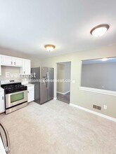 23569 Stewart Ave in Warren, MI - Building Photo - Building Photo