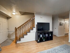 582 N 500 E in Provo, UT - Building Photo - Building Photo