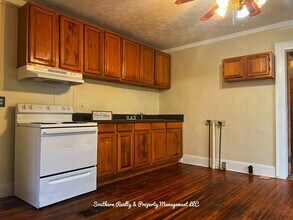 2426-2428 Cherry St in Montgomery, AL - Building Photo - Building Photo