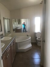 1364 60th St W in Rosamond, CA - Building Photo - Building Photo