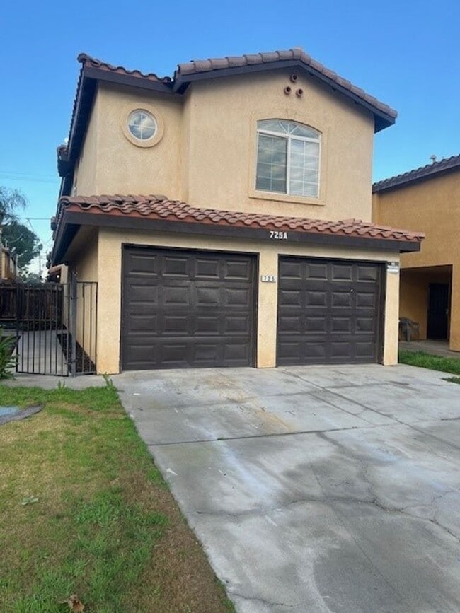 property at 725 L St