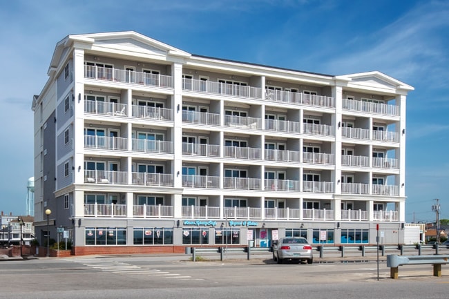 315 Ocean Blvd in Hampton, NH - Building Photo - Building Photo