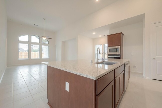 1343 Vinter Mdws Ln in Richmond, TX - Building Photo - Building Photo