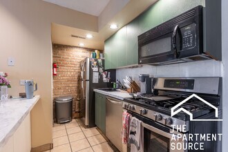 715 W Diversey Pky, Unit 1A in Chicago, IL - Building Photo - Building Photo