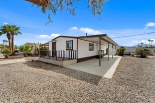 32520 Westchester Dr in Thousand Palms, CA - Building Photo