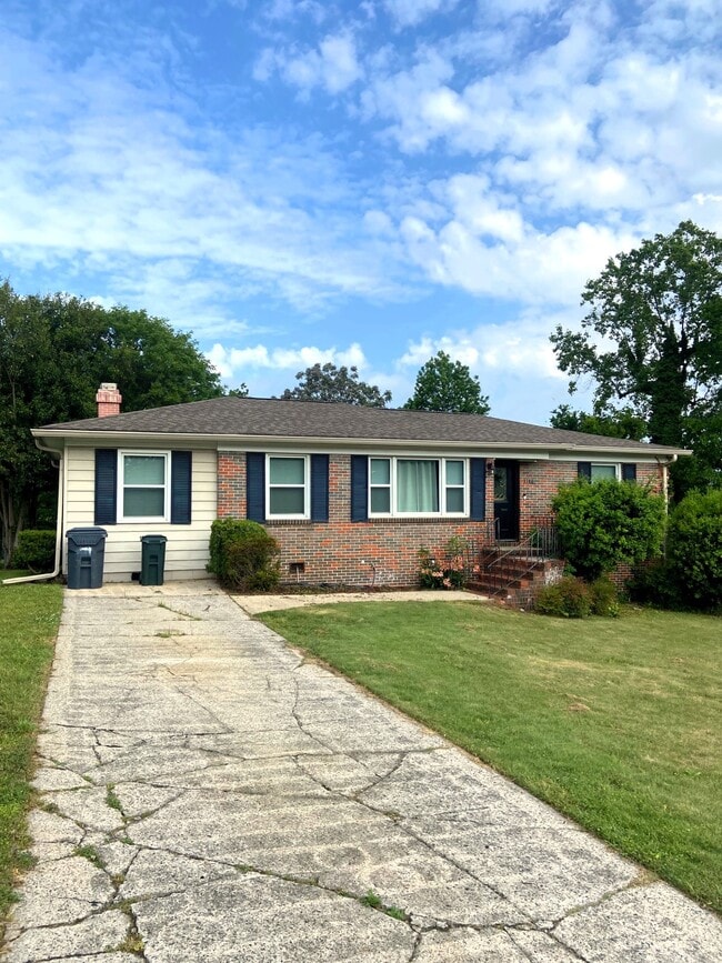 property at 3188 Valley Park Dr