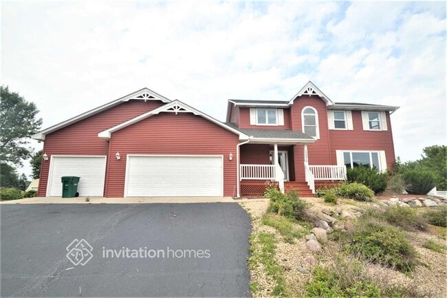 property at 13876 59th St NE